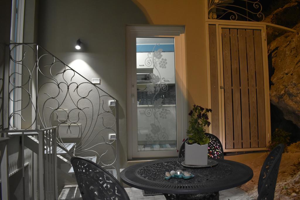 Il Villino Hotel Cagliari Buitenkant foto